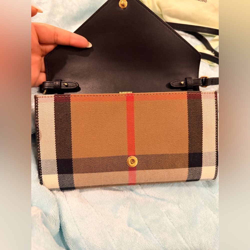 Burberry Black and Tan Check Clutch - Picture 8 of 10